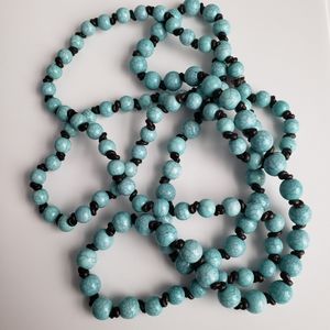 ❤Long Teal Beaded Necklace